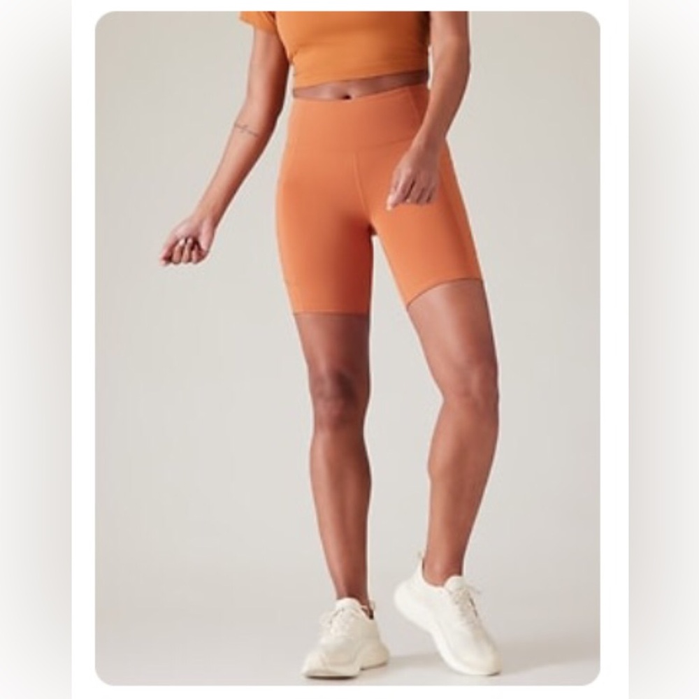 ATHLETA